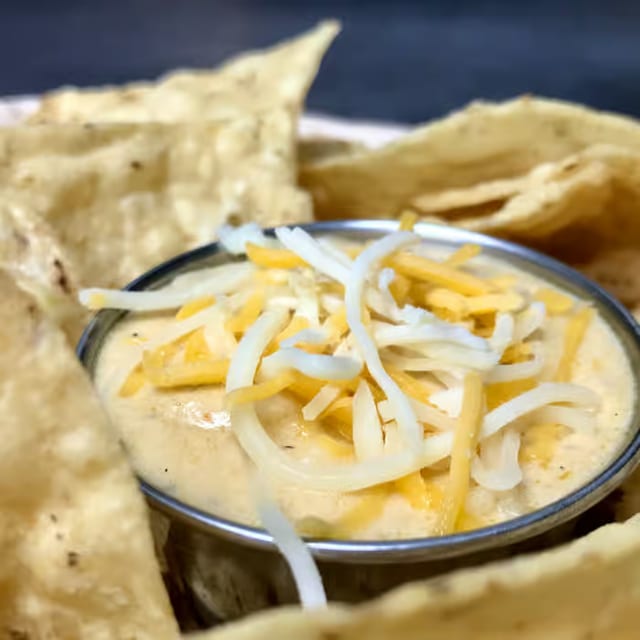 Queso & Chips.